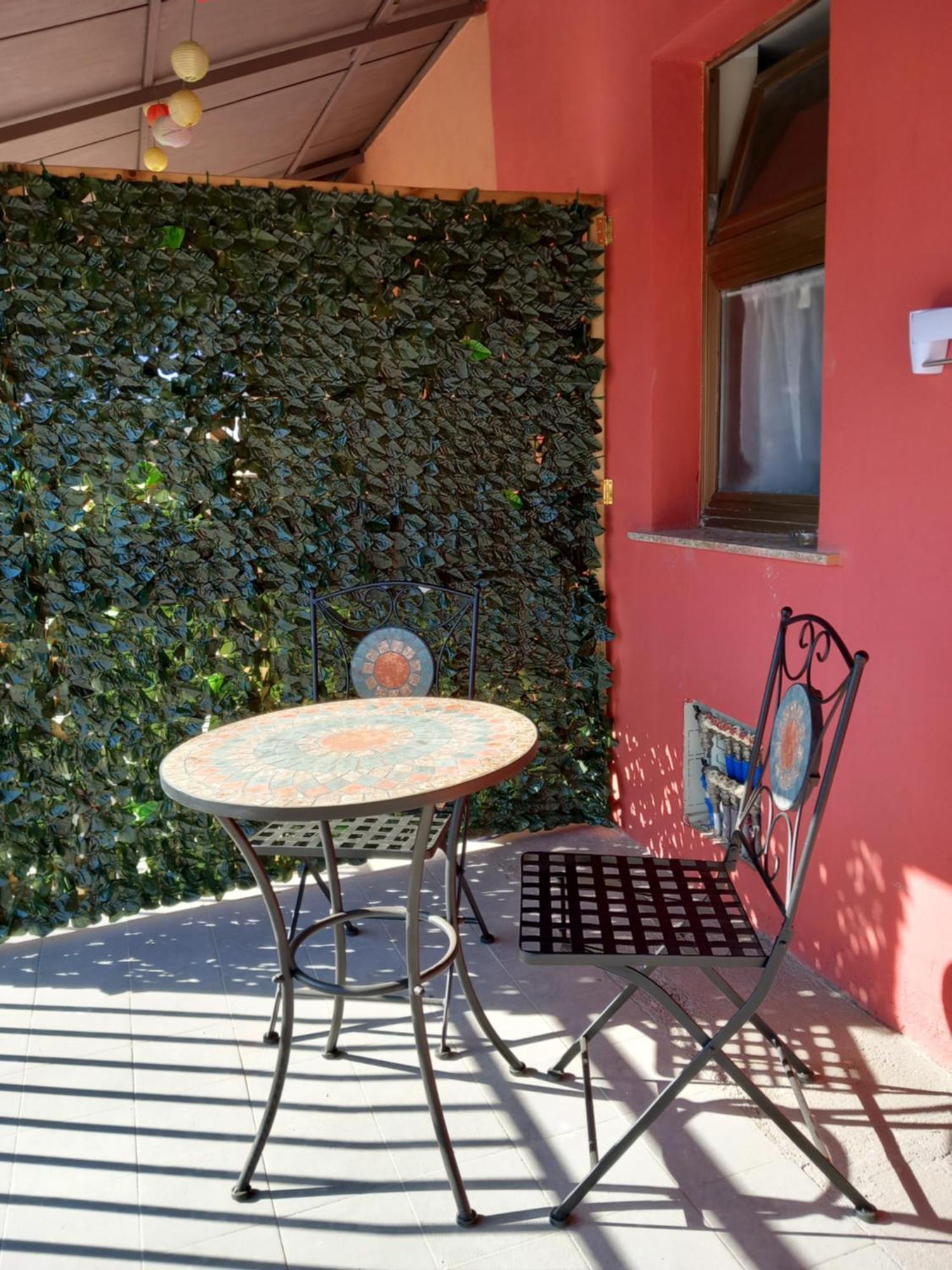 Bluesky Apartment - Third Floor Giardini Naxos Eksteriør bilde